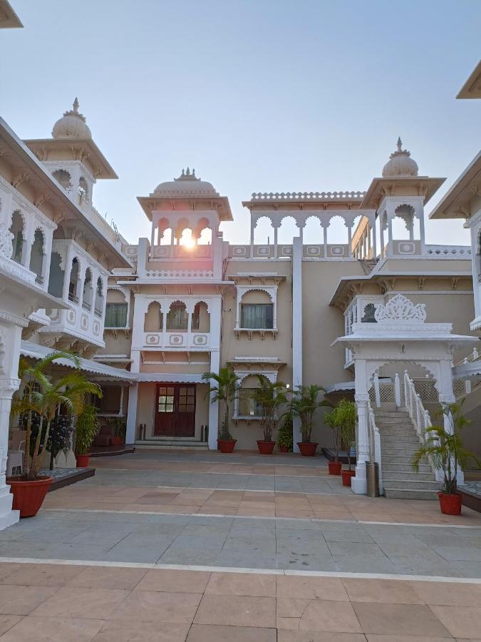 Hotel Gautam Lonavla Exterior foto